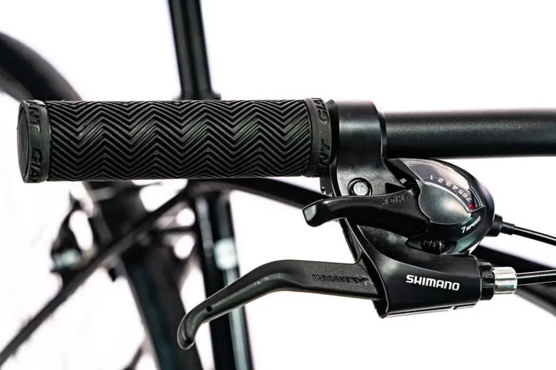 2020 Giant Escape 3 Hybrid Bike in Black-2